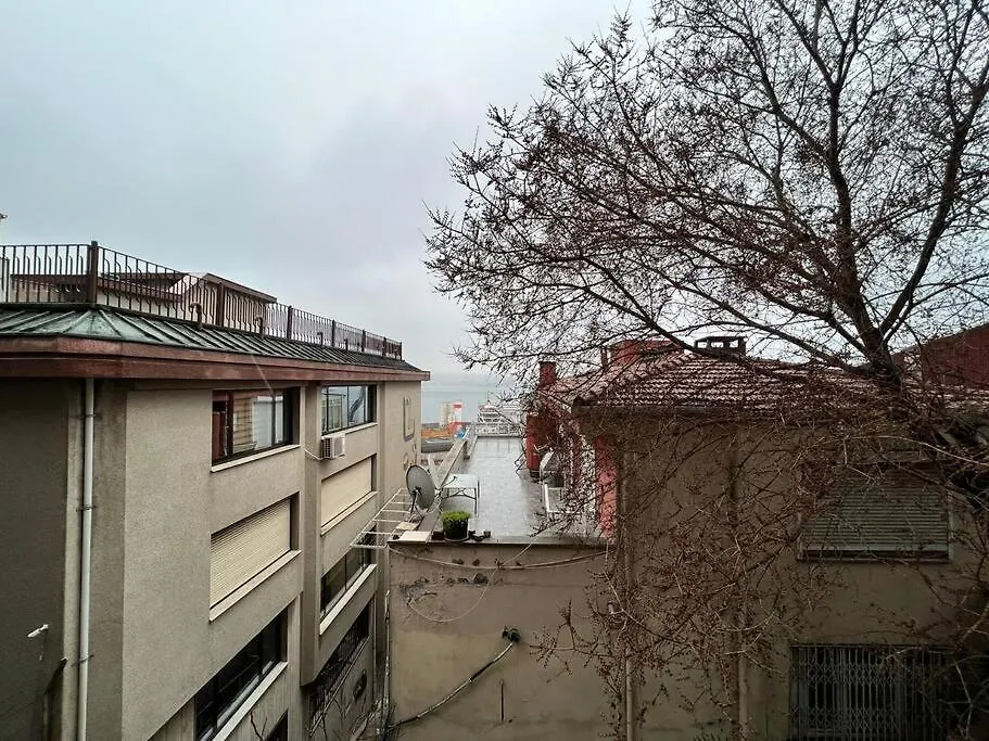 Wonder Homes- Stylish 4Br Flat, Terrace, Sea View, Kabatas Istanboel 0*,